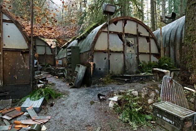 Aftermath of the Resistance Camp - Colony Season 3 Episode 5