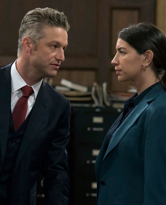 Law & Order: SVU Season 21 Episode 5 Review: At Midnight ...