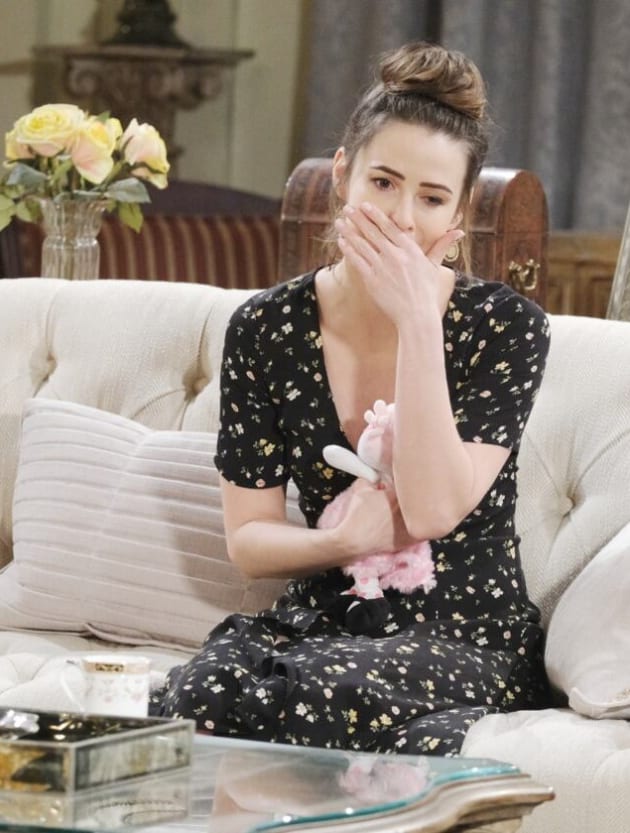 (TALL) Distressed Sarah - Days of Our Lives - TV Fanatic