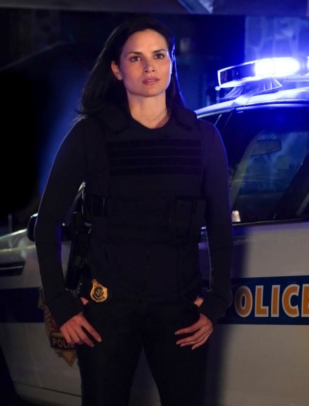 New Member? - Hawaii Five-0 Season 10 Episode 1