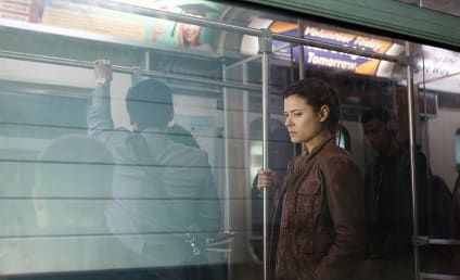 Frequency Season 1 Episode 6 Review: Deviation