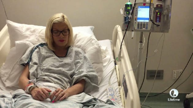 Tori Spelling in the Hospital - True Tori