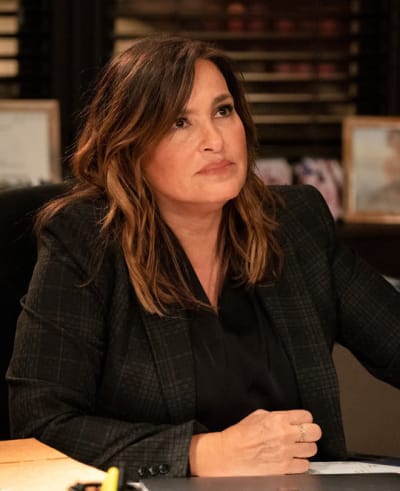 Getting Closure/Tall - Law & Order: SVU Season 22 Episode 8