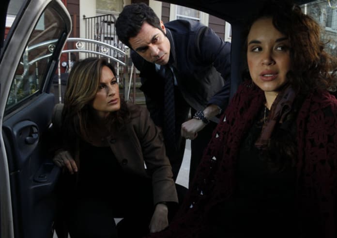 Law and order svu lost clearance traveler full episode free online