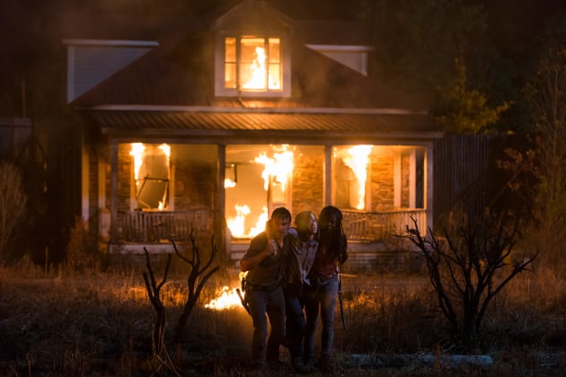 Out of the fire - The Walking Dead Season 8 Episode 9