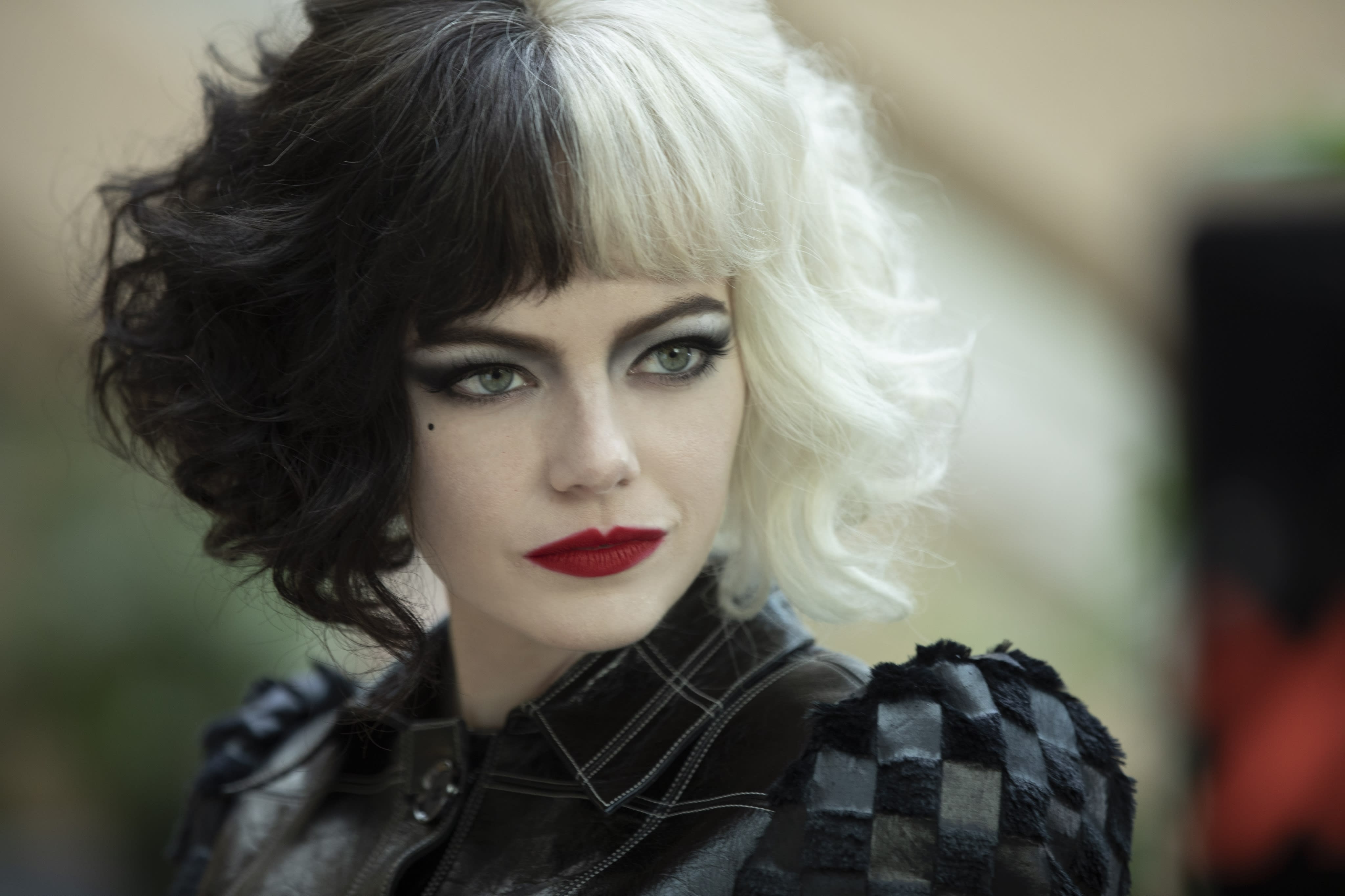 Have you seen Cruella movie? Here are the villainess' five cool looks -  by ETERESHOP