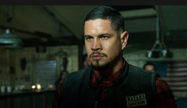 Loose Ends - Mayans M.C.