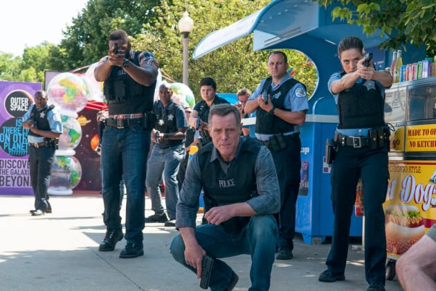 Voight Stares - Chicago PD Season 3 Episode 2