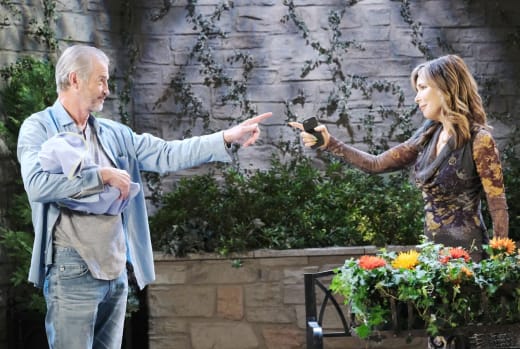 Running Into Her Ex - Days of Our Lives