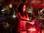 Confronting Her Past - The 100