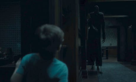 The haunting of hill house season 1 episode 5 watch online shop