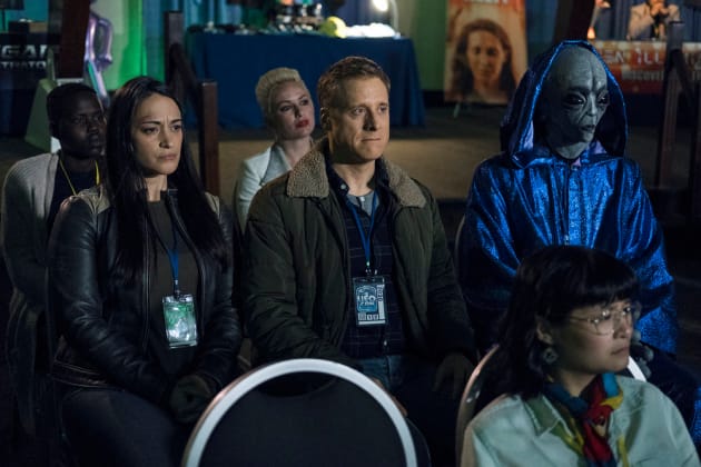 Resident deals alien putlocker