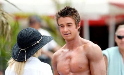 Robert Buckley: Shirtless on One Tree Hill?