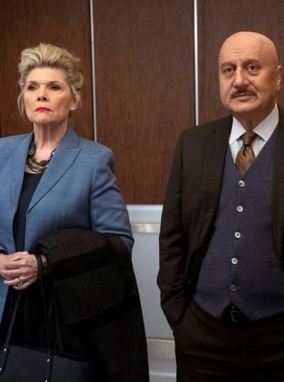 Karen and Kapoor - Tall - New Amsterdam Season 2 Episode 18