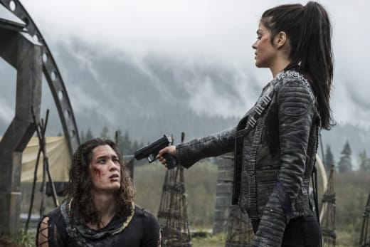 Punishing Ilian – The 100 Season 4 Episode 6