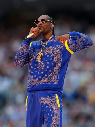Snoop Dogg performs during the Pepsi Super Bowl LVI Halftime Show 