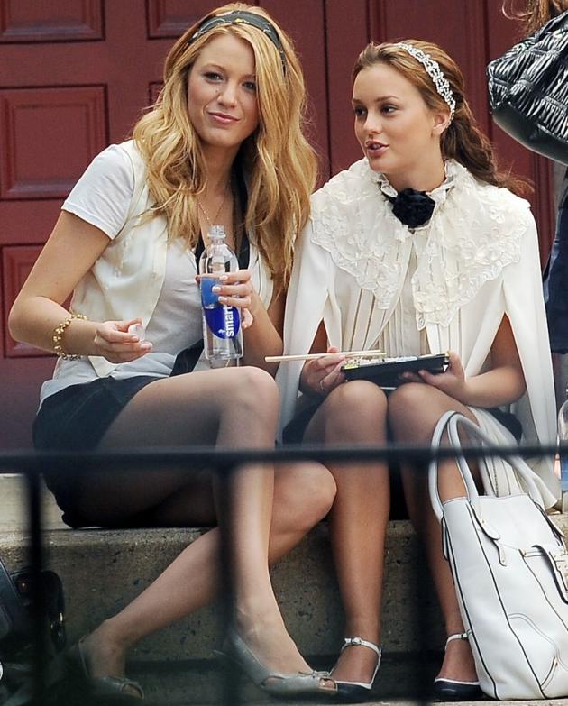 Sushi on the Steps For Gossip Girl Gals - TV Fanatic