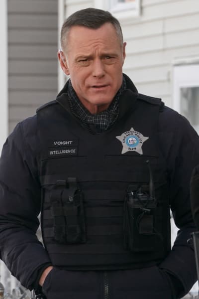 For One of Their Own  - Chicago PD Season 9 Episode 15