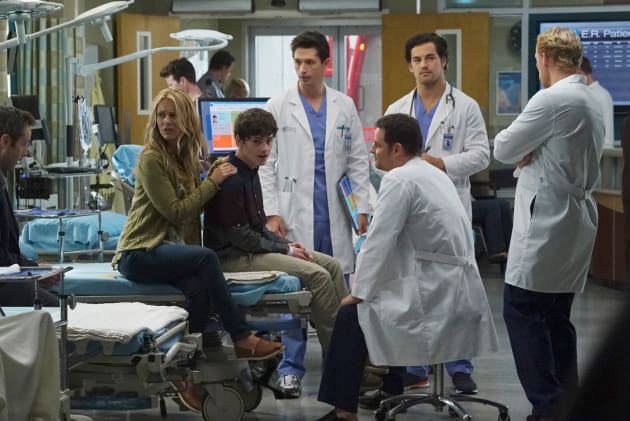 Alex Mentors New Interns - Grey's Anatomy Season 12 Episode 3