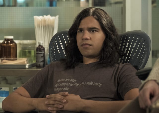 What Is That Shirt - The Flash Season 4 Episode 3