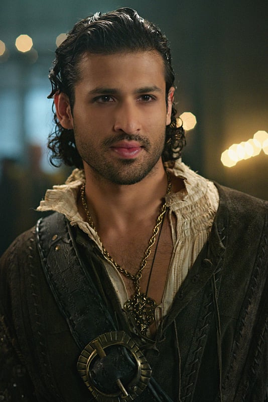 Martin de Lambert - Reign Season 3 Episode 1