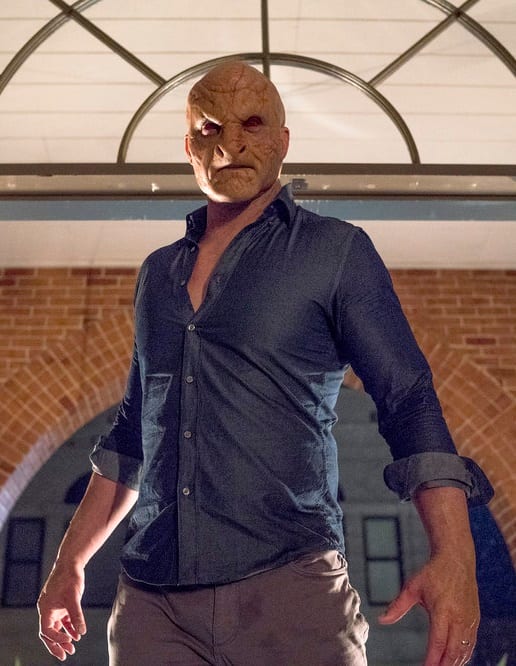 Chuy in Form - Midnight, Texas Season 2 Episode 6