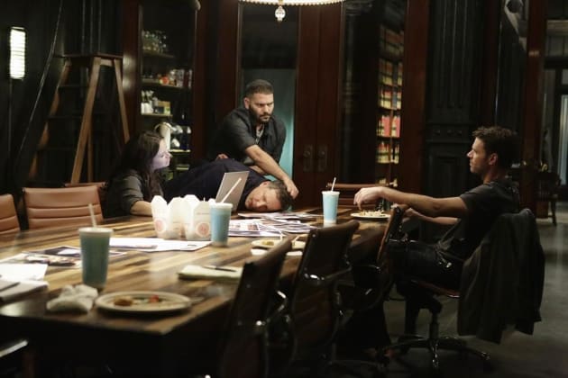 Huck Makes A Point - Scandal Season 4 Episode 11