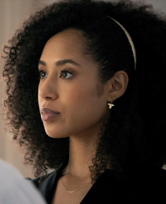 Evie's Back - Tall - New Amsterdam Season 2 Episode 9
