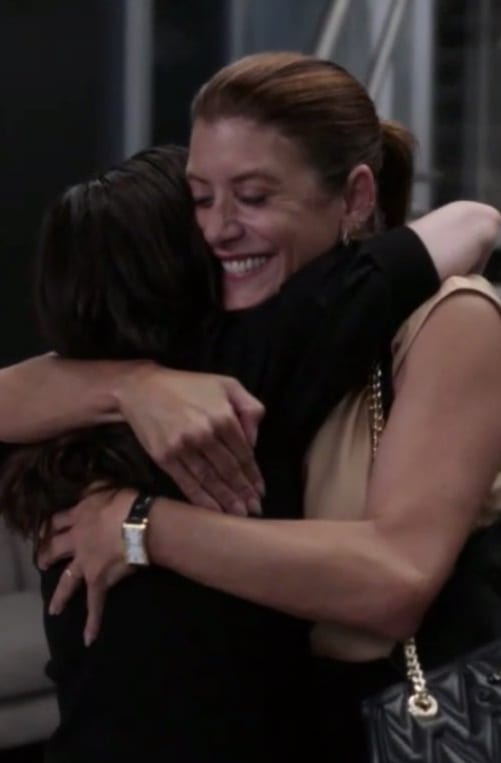 Addison Hugs Amelia - Grey's Anatomy