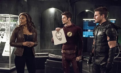 The Flash Photo Preview: The Search Begins