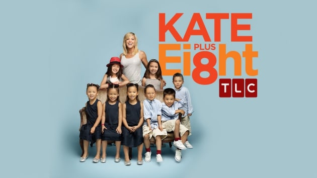 Kate Gosselin with Kids - Kate Plus 8