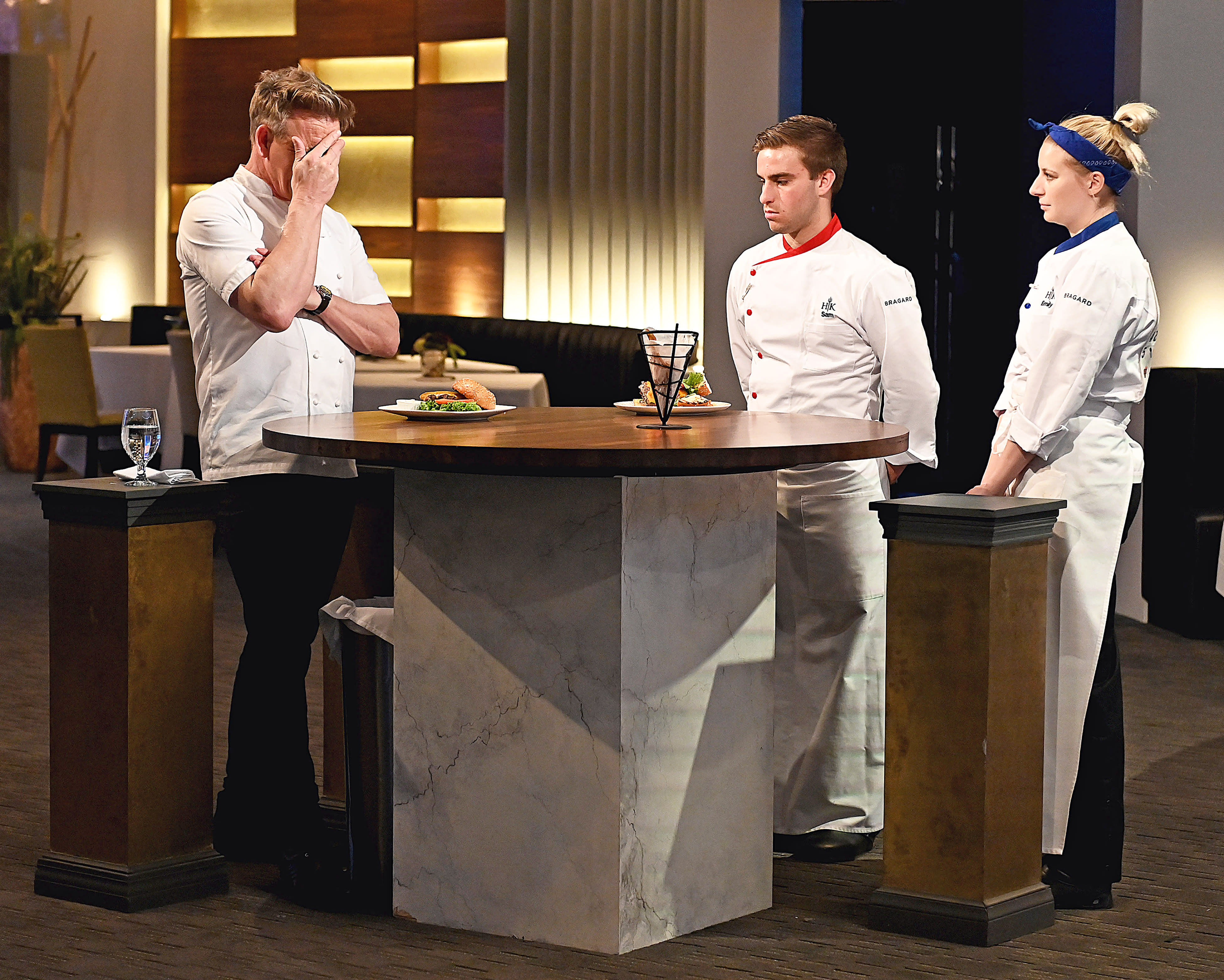 Red Team Comfort - Hell's Kitchen Season 20 Episode 5 - TV Fanatic