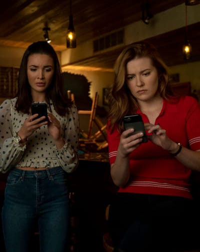 Checking the Cell - Nancy Drew Season 2 Episode 3