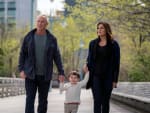 Lives Are On The Line - Law & Order: SVU