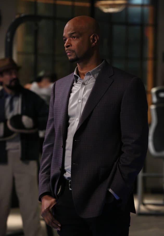 Can We Leave Now? - Lethal Weapon Season 1 Episode 16