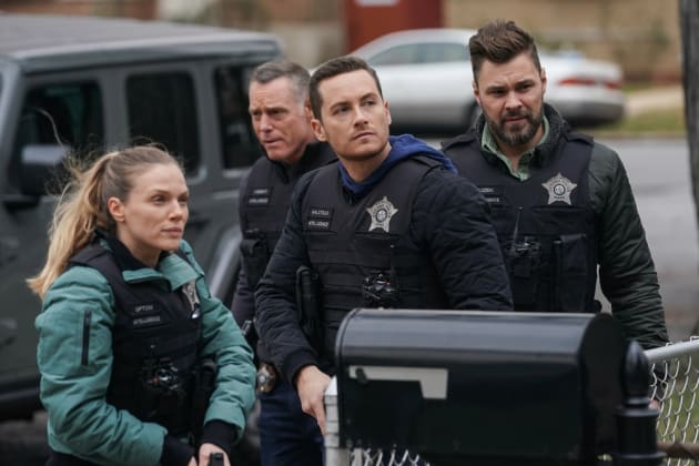 Battering Ram - Chicago PD Season 9 Episode 13