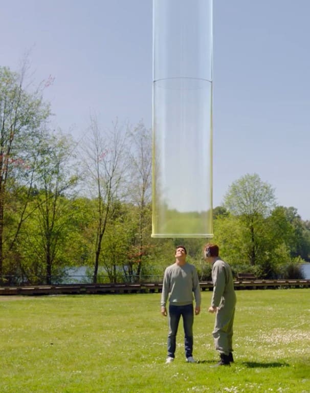 Nathan and A.I. Guy from Upload Season 1