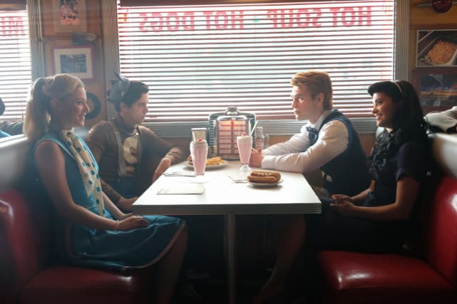 Classic Archie Comics - Riverdale Season 2 Episode 2