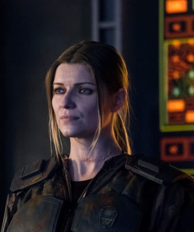 Charmaine Diyoza on Earth - The 100 Season 5 Episode 8
