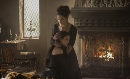 Amy Brenneman on Reign: First Look!