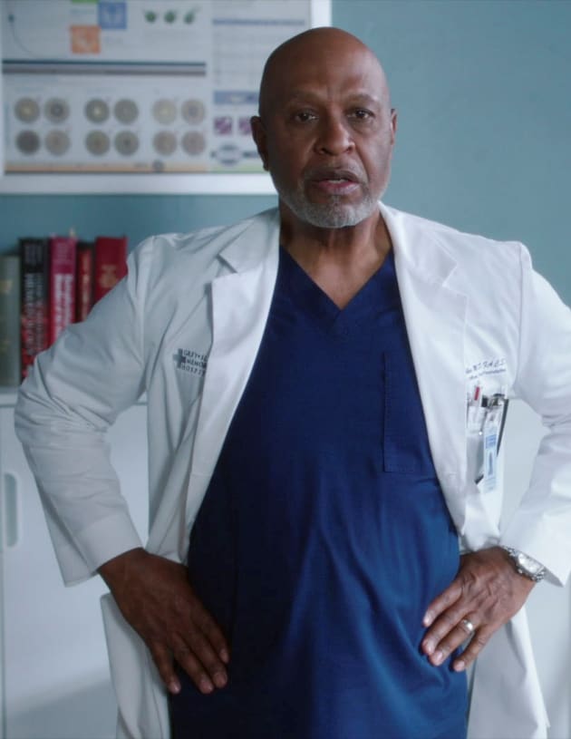 Surgical Olympics - tall - Grey's Anatomy Season 18 Episode 2