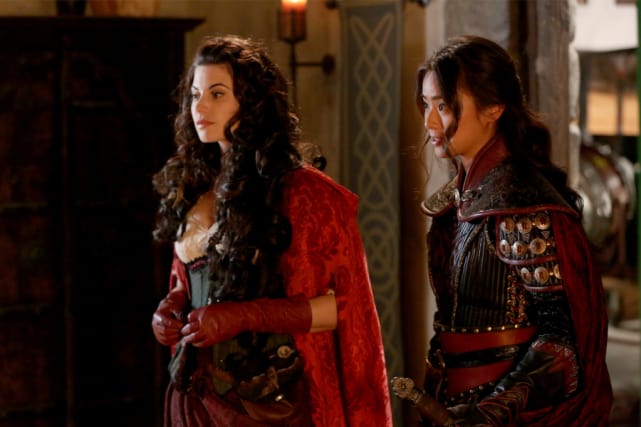 Ruby and Mulan - Once Upon a Time Season 5 Episode 9