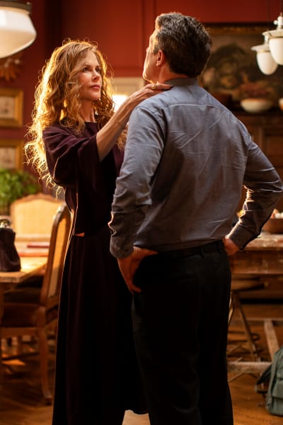 Grace Fixes Jonathan's Tie - The Undoing Season 1 Episode 1