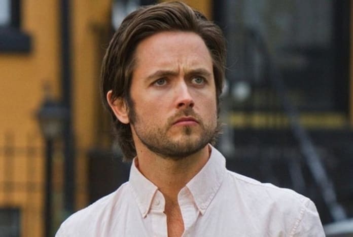Orphan Black' Season 3 Casts Justin Chatwin in Mystery Role