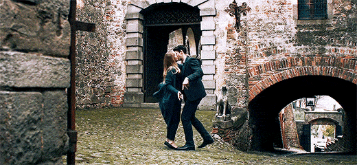 More Flirtation - A Discovery of Witches Season 1 Episode 5