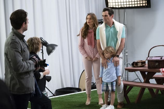 Putlocker modern on sale family season 10