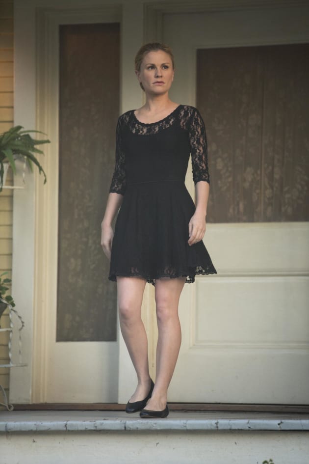 Sookie in Black - True Blood Season 7 Episode 10