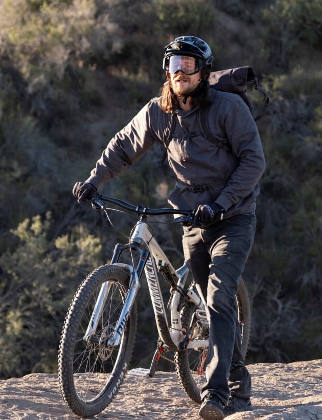 Craig Bikes -tall - Animal Kingdom Season 5 Episode 3
