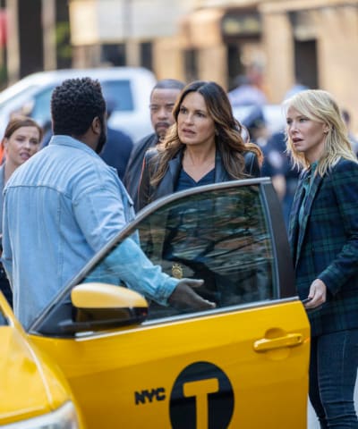 Finding A Witness - Law & Order: SVU Season 24 Episode 6