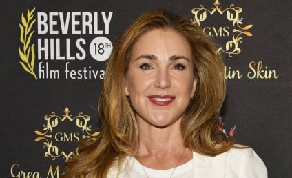 Frasier Revival: Peri Gilpin to Reprise Roz Role